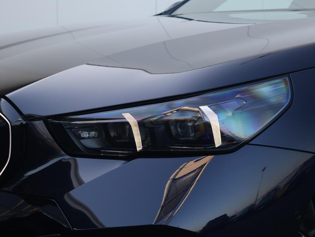 BMW 5 Serie 550e xDrive Touring | M Sportpakket Pro | Innova, Automaat, Stof, Blauw, 135 min