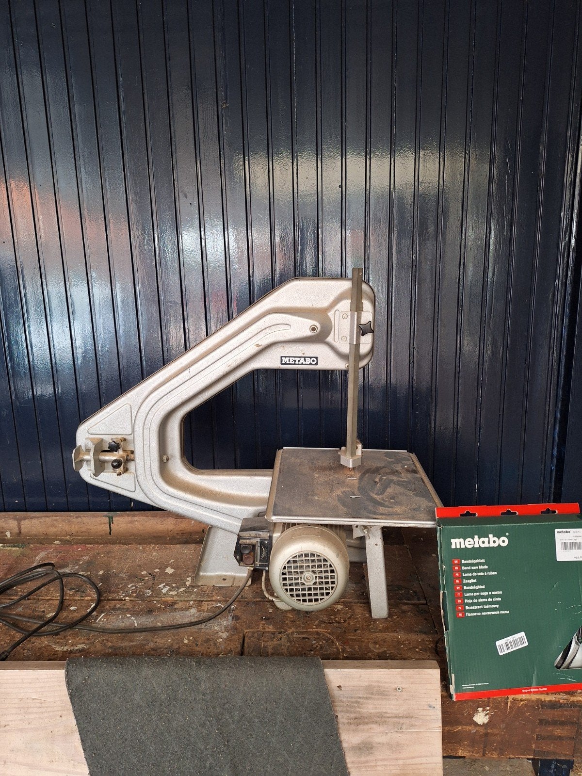 Metabo Lintzaag met extra nieuw zaaglint, Ophalen, Gebruikt, 70 mm of meer, Minder dan 600 watt
