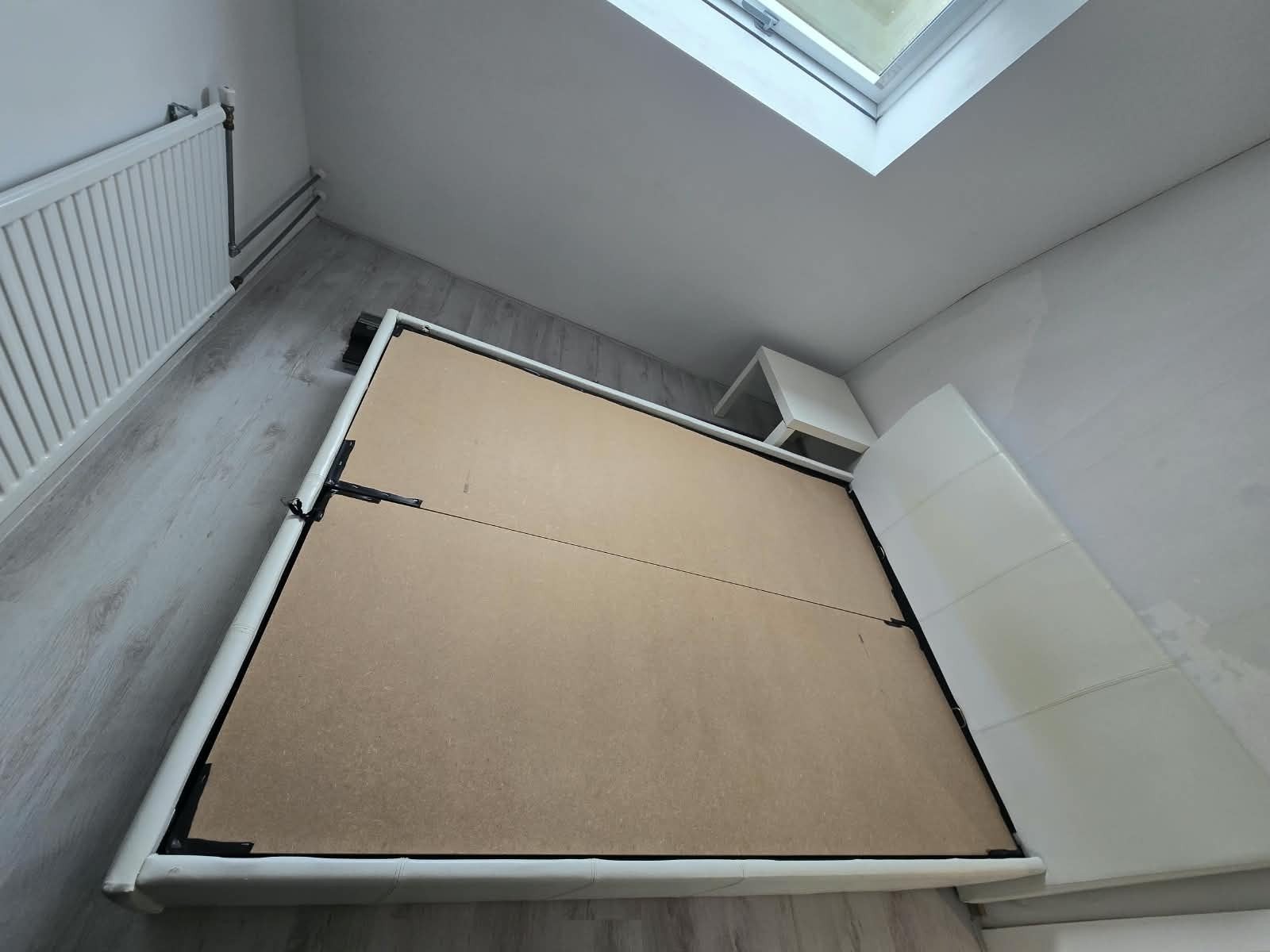 Bed 140x200 gratis ophalen, Ophalen, Gebruikt, Tweepersoons, 140 cm