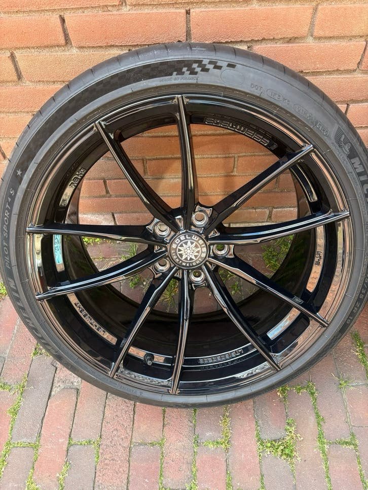 Nieuwe Edelweiss wielset voor bmw F87, 19 inch, Gebruikt, 265 mm, Banden en Velgen