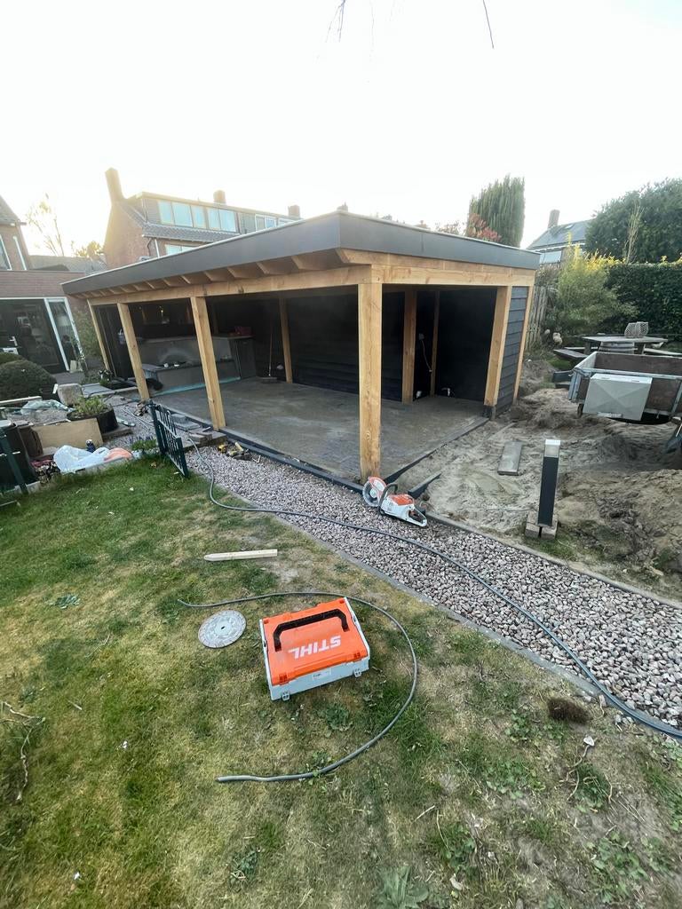 Douglas Veranda’s, Bestrating en Timmerwerk – Betaalbaar, Ophalen
