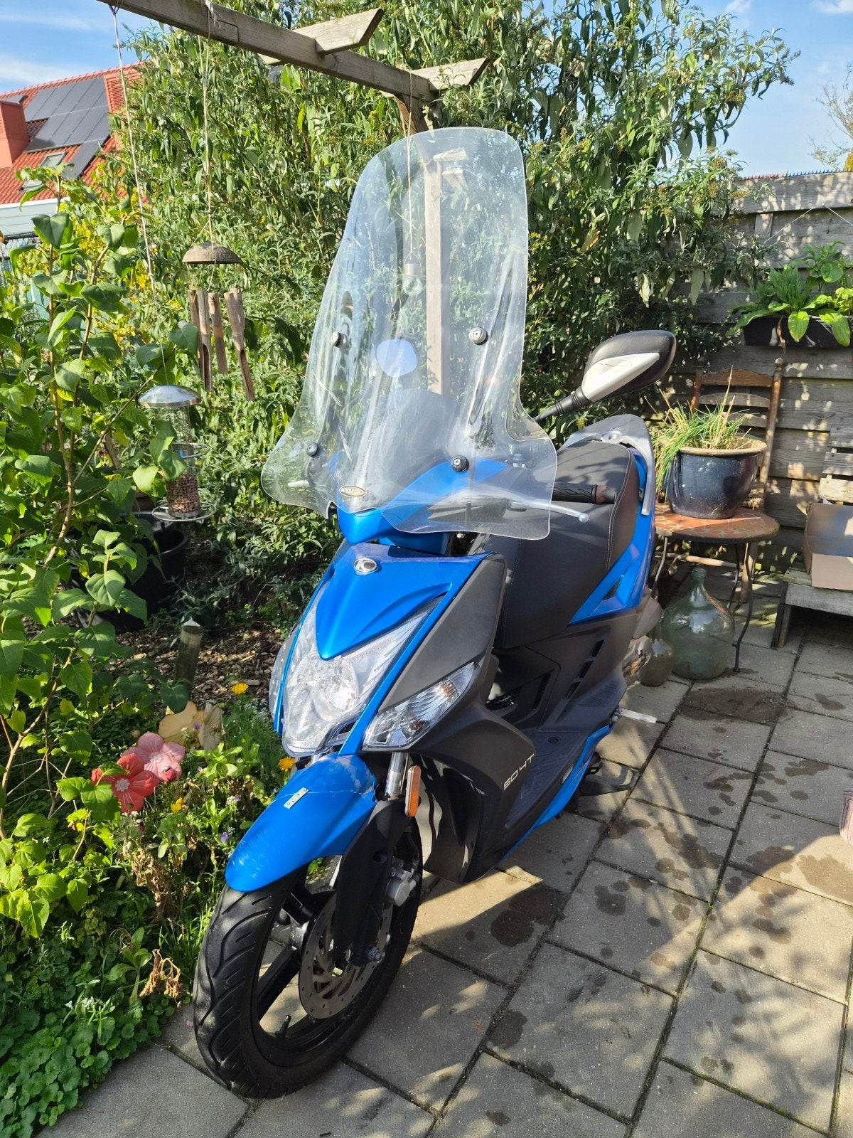 Kymco Agility 16+ met nieuwe accu, hoes en helm, Ophalen, Gebruikt, Benzine, Kymco