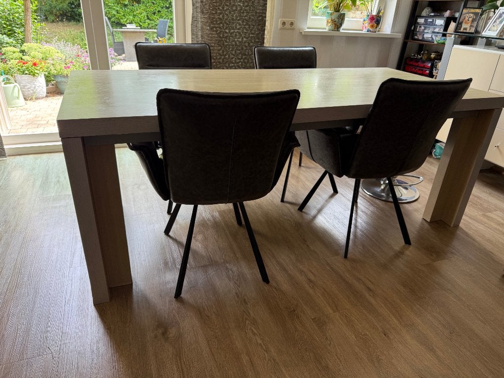 Tafel met 4 stoelen, Huis en Inrichting, Tafels | Eettafels, Ophalen, Gebruikt, 50 tot 100 cm, 150 tot 200 cm