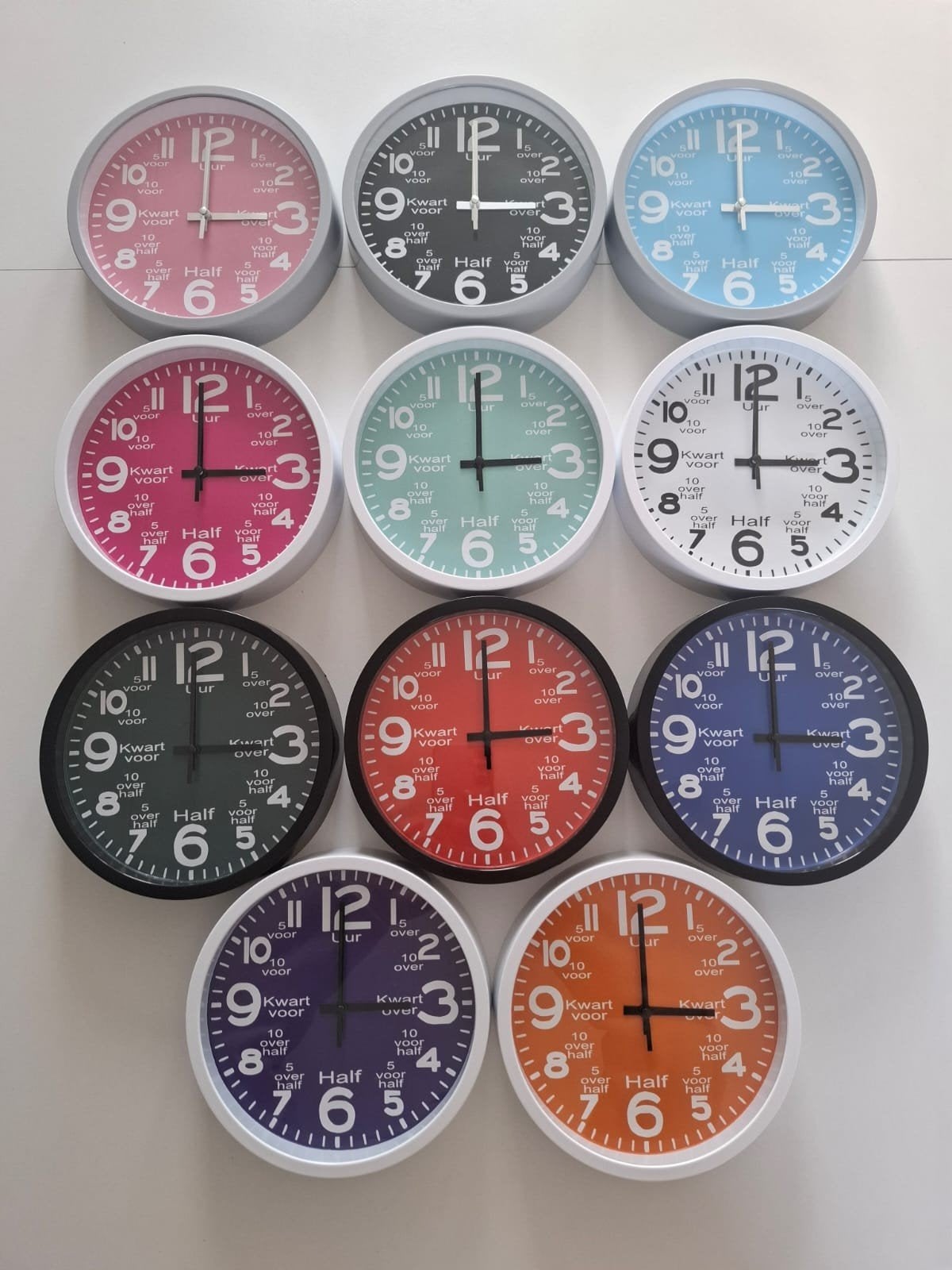 Leerklokken 20cm - Diverse Kleuren, Analoog, Nieuw, Ophalen of Verzenden, Wandklok