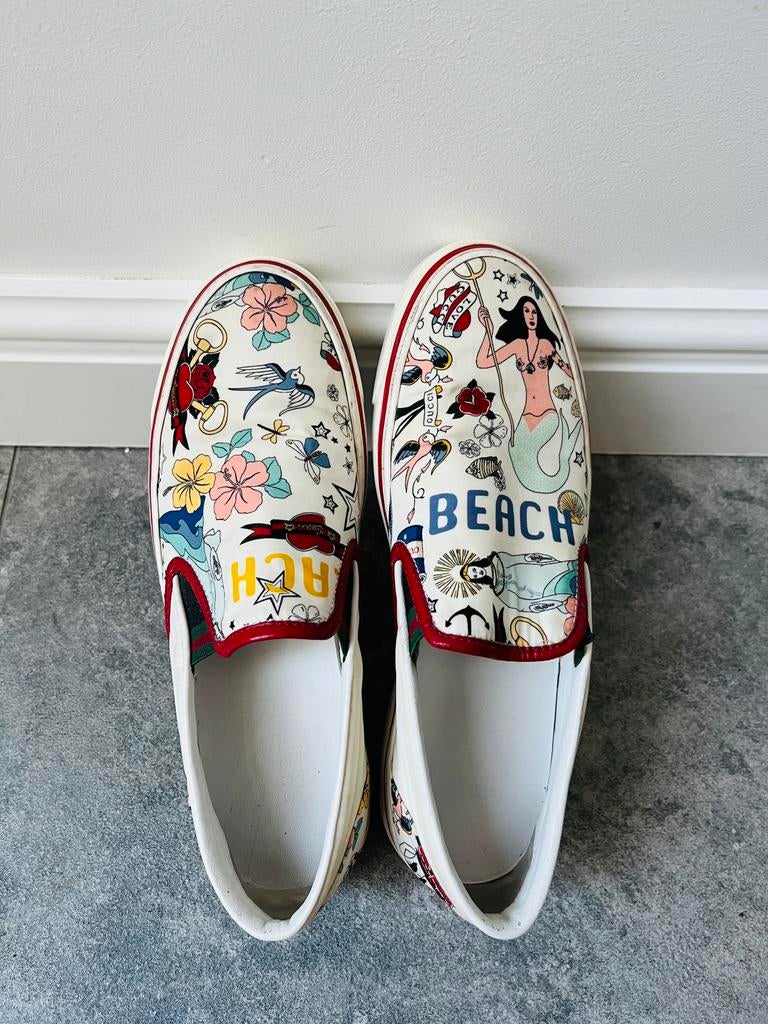 Schoenen Gucci tattoo mermaid  Rockabilly, Kleding | Dames, Wit, Ophalen of Verzenden, Sneakers of Gympen, Gedragen