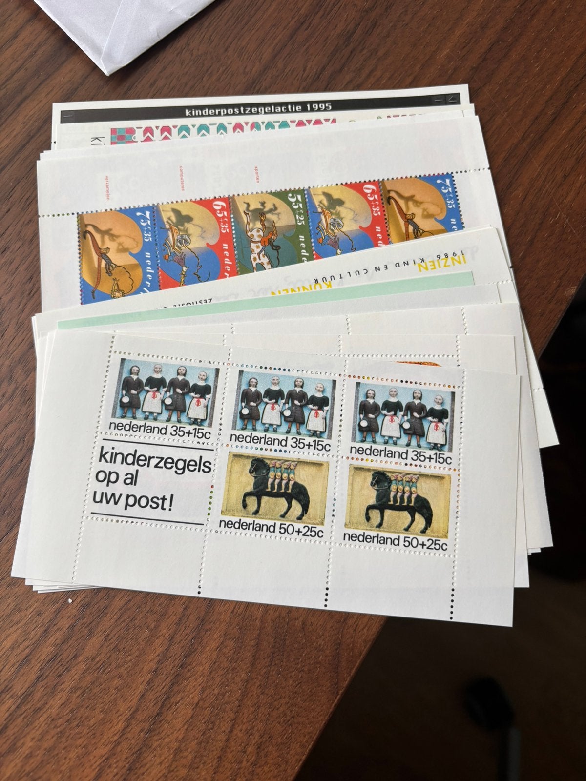 Postzegels NL postfris kinderpostzegels 1975 tm 1995, Ophalen of Verzenden, Postfris