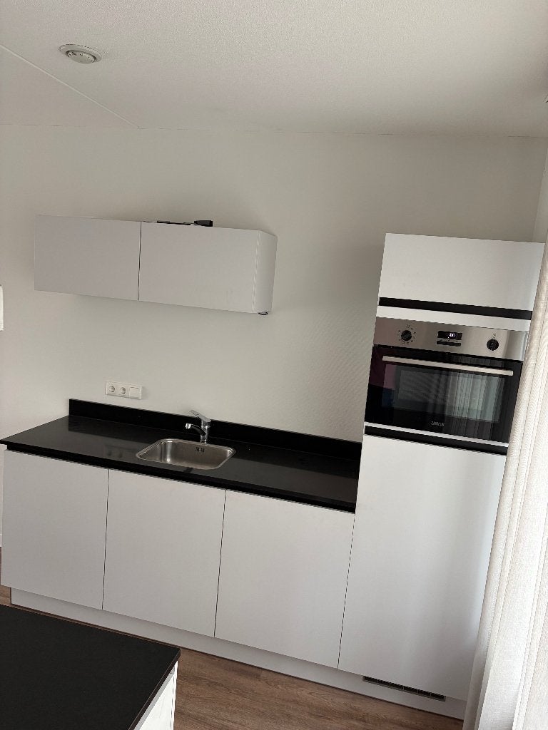 Keuken compleet slechts 4 jaar oud. incl apparatuur, Huis en Inrichting, Keuken | Complete keukens, Gebruikt, Overige typen, Wit