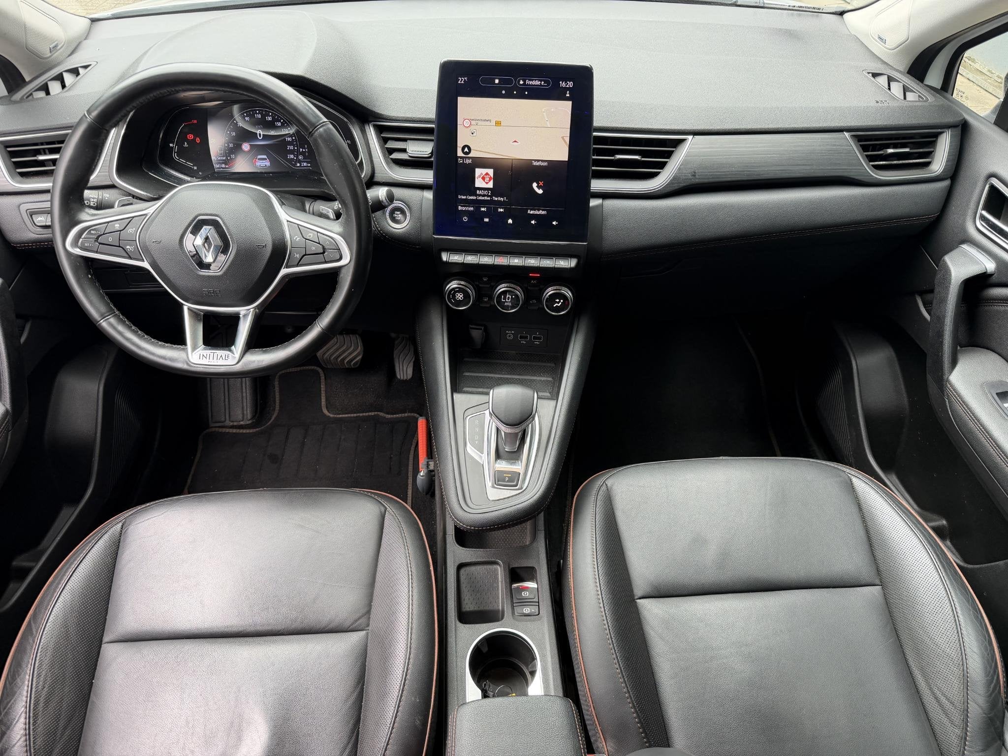 Renault Captur 1.3 TCe 130 Initiale Paris Nieuw Model / Afne, Automatische klimaatregeling, Gebruikt, Euro 6, 4 cilinders