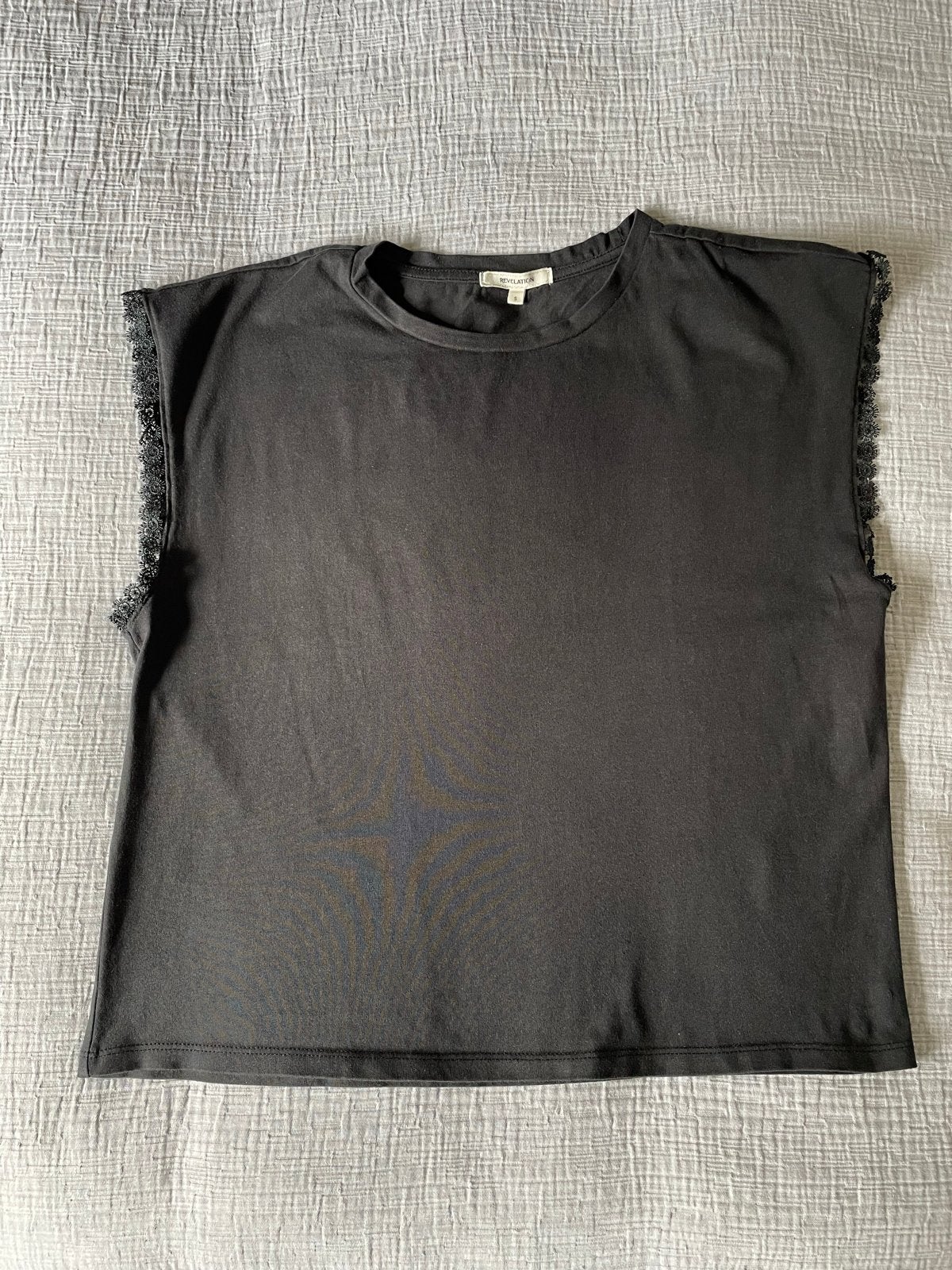 Mooie zwarte Revelation top maat S, Kleding | Dames, T-shirts, Zwart, Ophalen of Verzenden, Korte mouw, Maat 36 (S)