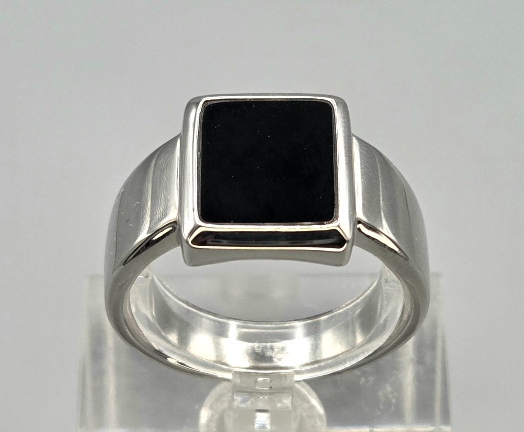 Zilveren ring met edelsteen onyx. 2026/631, Nieuw, Ophalen of Verzenden, ., Dame of Heer