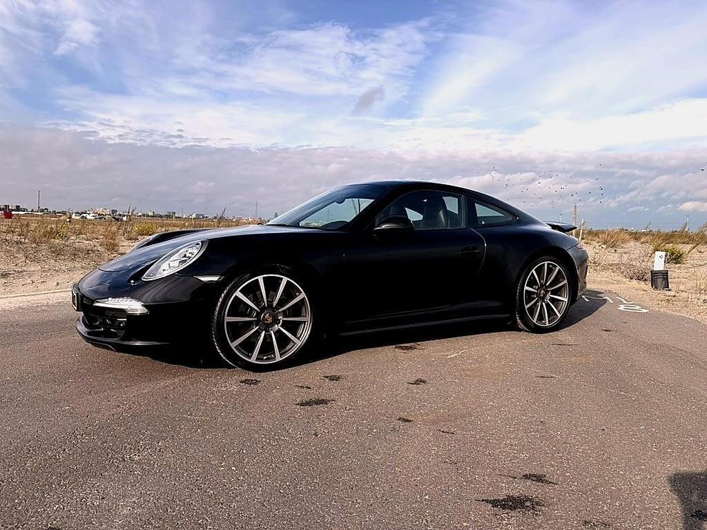 Porsche 911 Carrera 4 (991.1) Black Edition – eind 2015, Auto's, Porsche, Automaat, USB, 74 €/maand, 4 stoelen