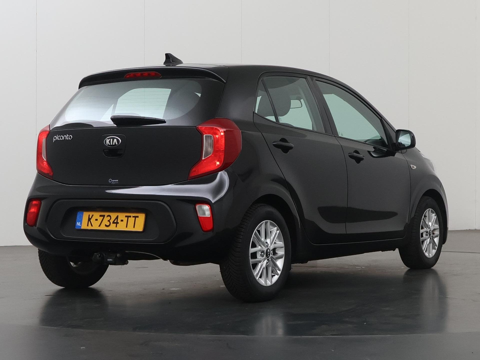 Foto 2 van Kia Picanto 1.0 DPi DynamicLine | Navigatie | Airconditionin