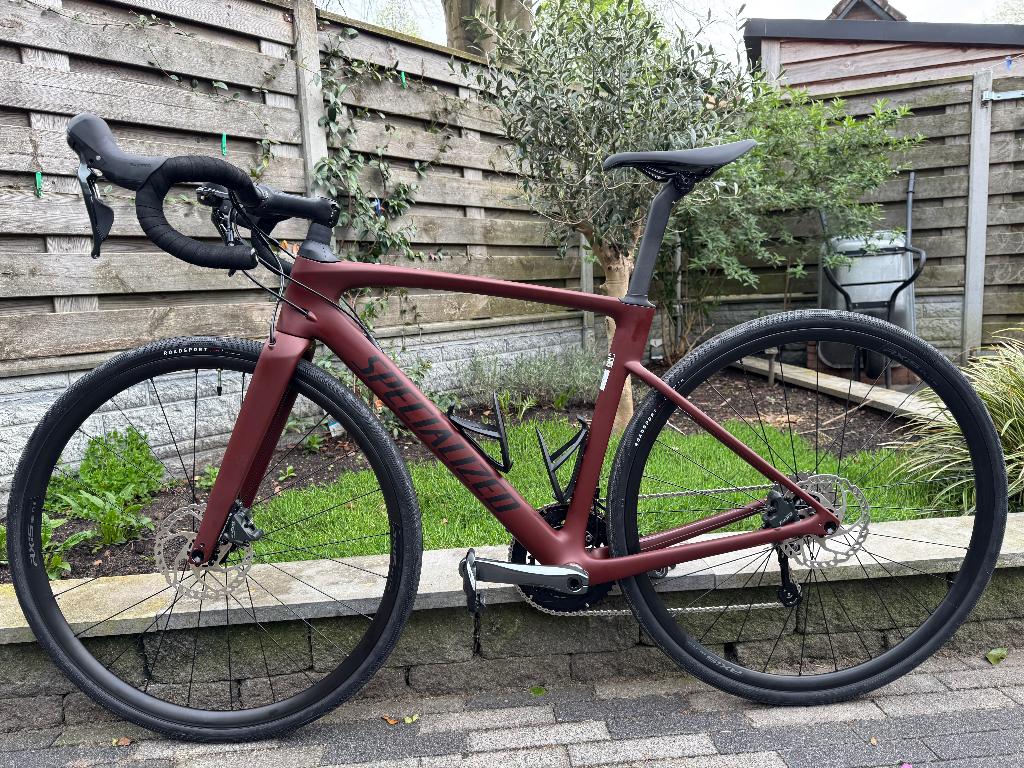 Specialized Roubaix SL8 (2025), Fietsen en Brommers, Fietsen | Racefietsen, Zo goed als nieuw, Overige merken, Meer dan 20 versnellingen