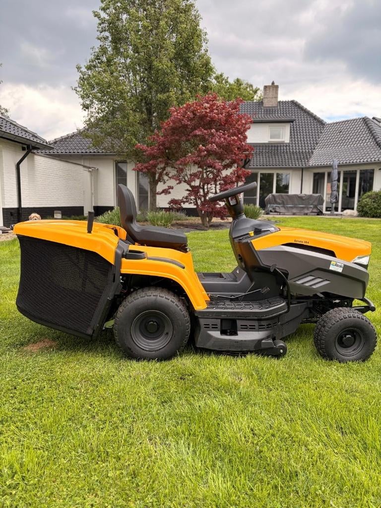 STIGA Estate 384 zitmaaier/tuintractor – perfecte staat, Ophalen, Stiga, Opvangbak, Zo goed als nieuw
