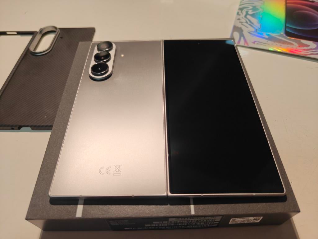 Samsung Galaxy Z Fold 7 Silver Shadow 512GB z.g.a.n., Telecommunicatie, Mobiele telefoons | Samsung, Touchscreen, Zo goed als nieuw