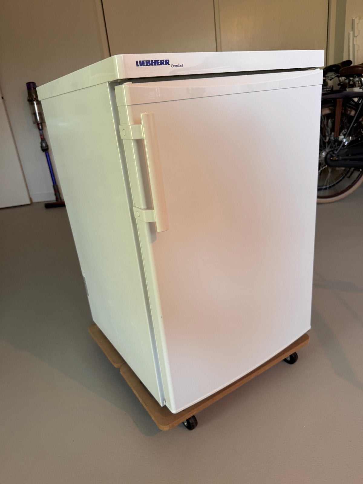 Liebherr Tafelmodel Koelkast A+ - Zeer Netjes, Witgoed en Apparatuur, 150 tot 200 liter, Zonder vriesvak, Zo goed als nieuw, Energieklasse A of zuiniger
