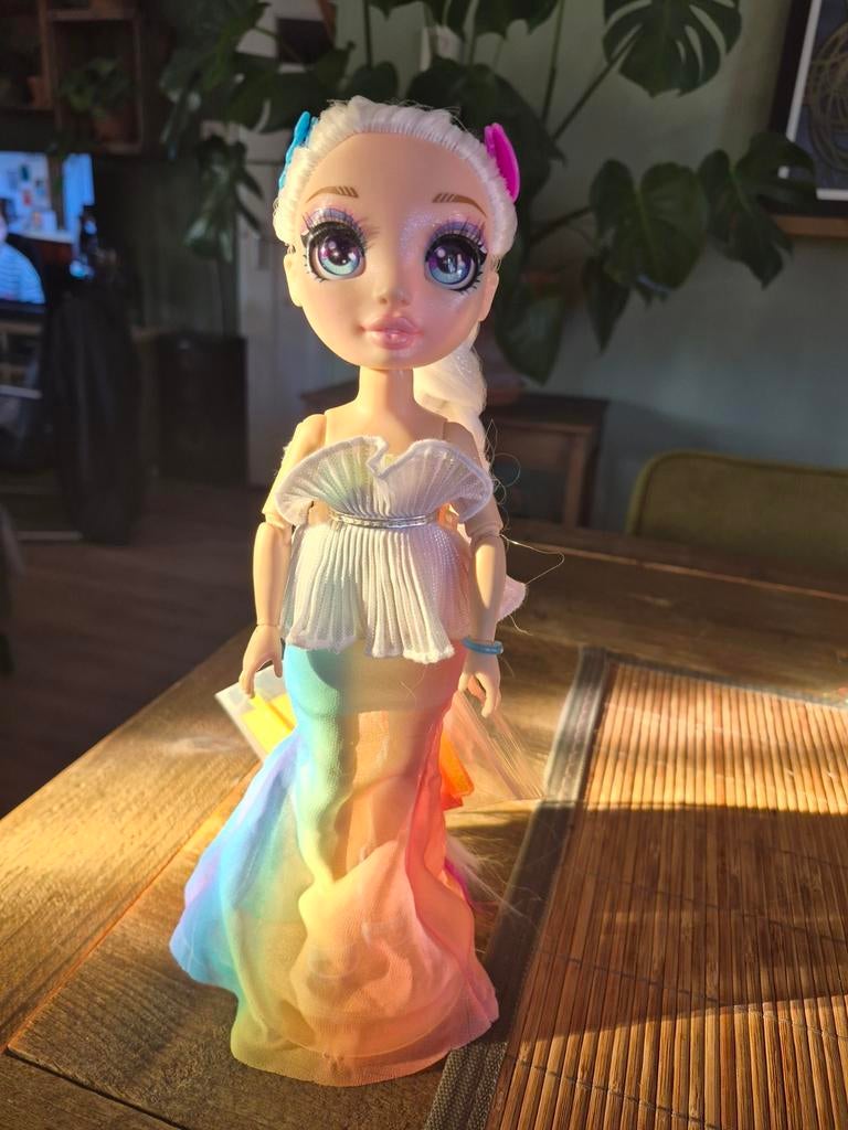 Rainbow High pop Mermaid, Verzamelen, Poppen, Ophalen of Verzenden, Zo goed als nieuw, Pop