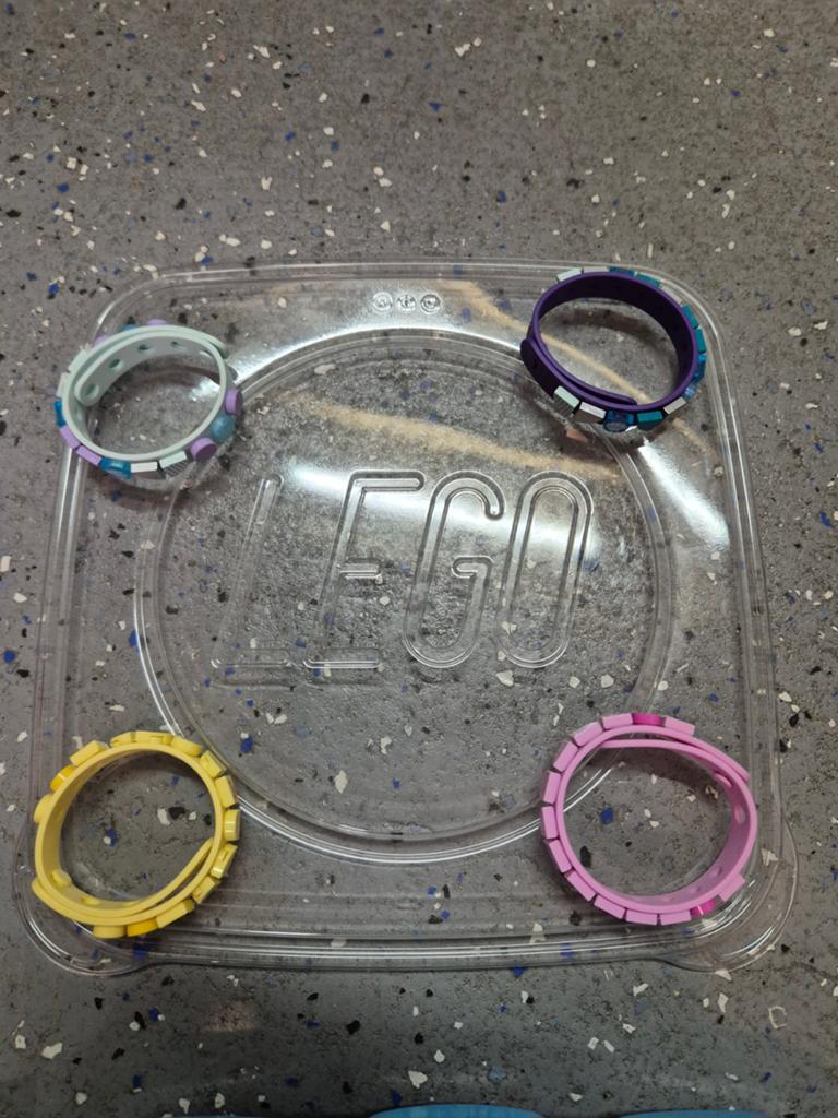 LEGO DOTS Armbandjes en veel steentjes, Ophalen, Zo goed als nieuw, Overige merken