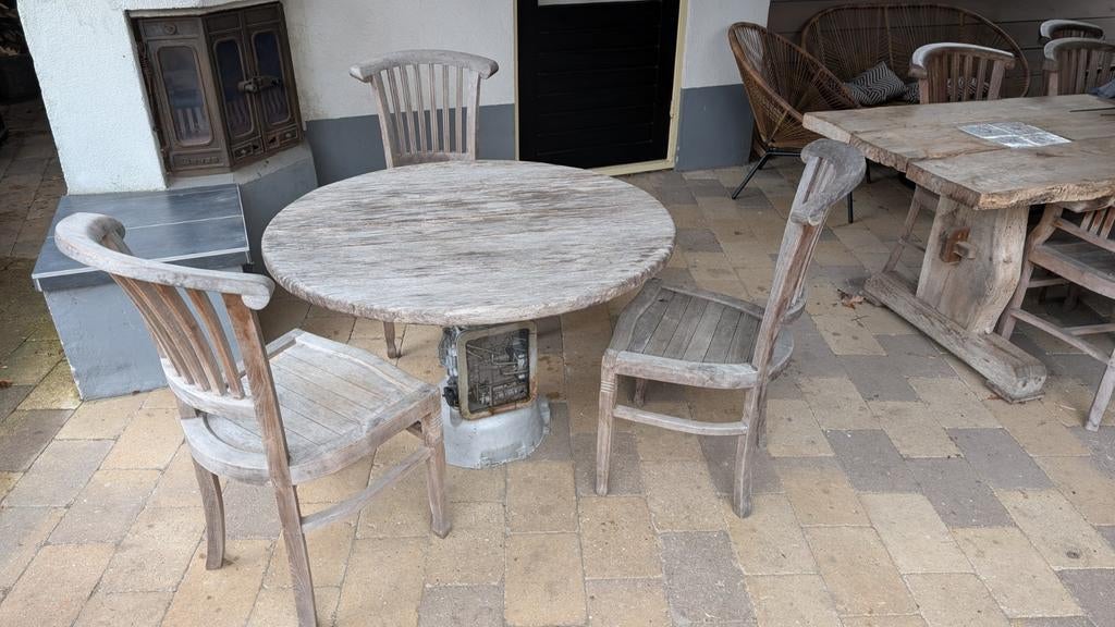 Stoere Tafel: Massief Eiken op opengewerkte versnellingsbak, Tuin en Terras, Tuintafels, Gebruikt, Ophalen