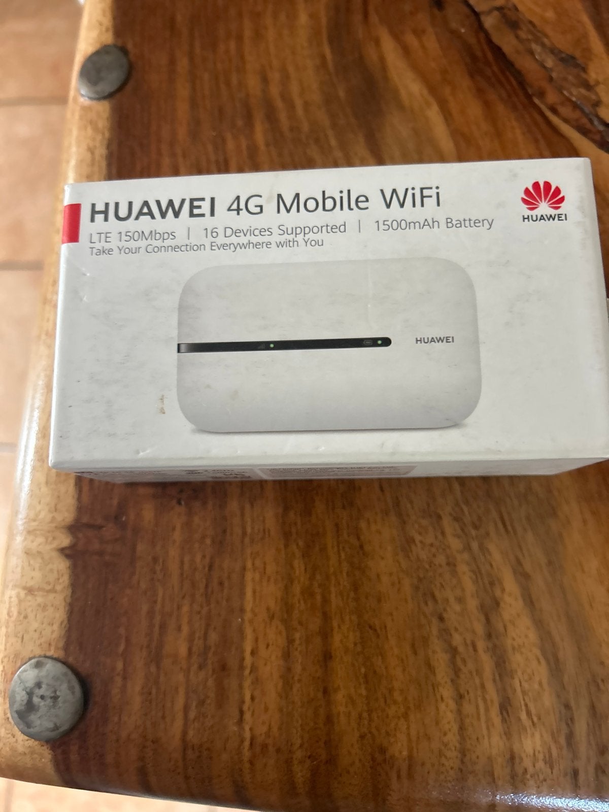 Huawei 4G Mobile WiFi Router - LTE 150Mbps, Computers en Software, Routers en Modems, Ophalen of Verzenden, Zo goed als nieuw