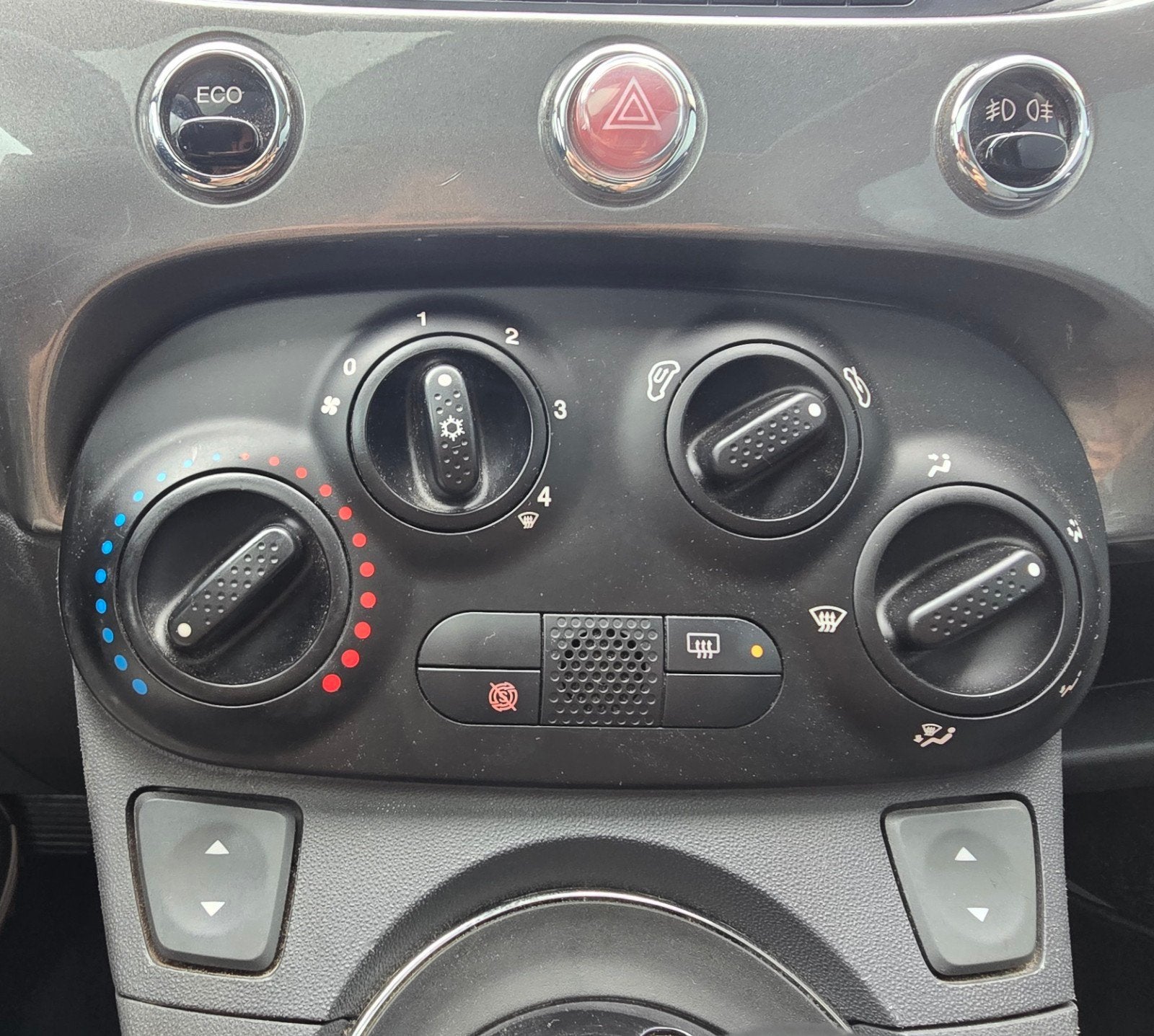 Foto 23 van Fiat 500 Automaat  2013 Grijs 68.118 KM-NAP️ PanoDak | Nette