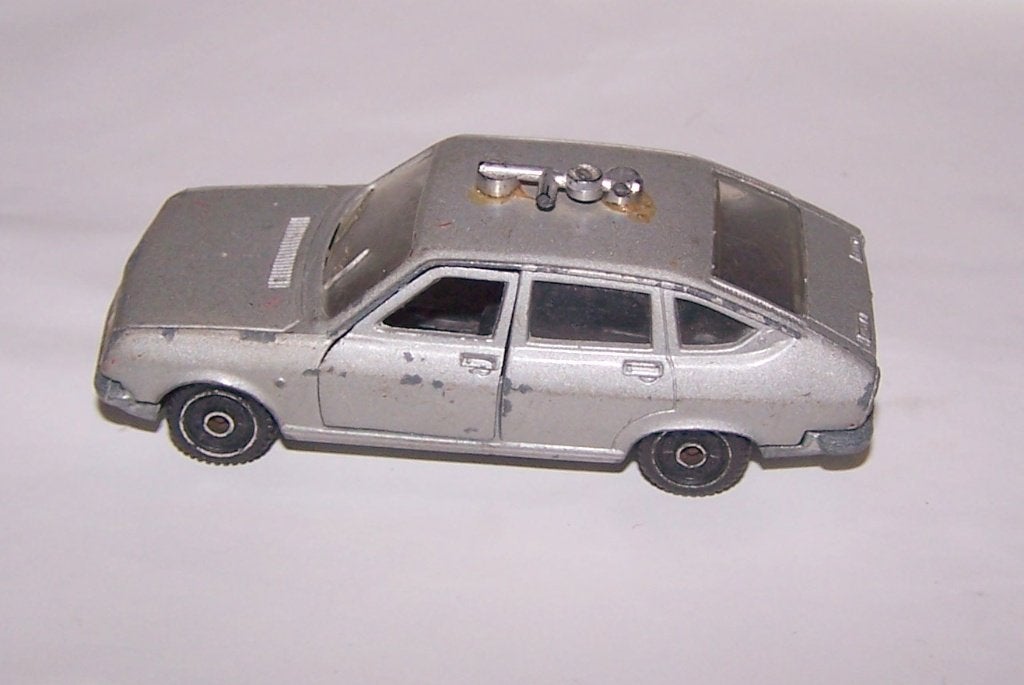 Polistil Lancia Beta 1800. 1/43. Zeldzaam., Ophalen of Verzenden, Zo goed als nieuw, Auto, Overige merken
