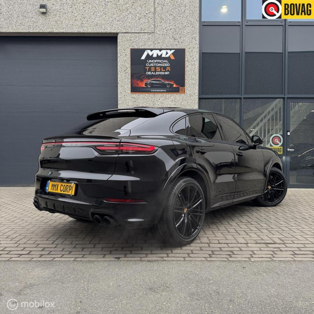Porsche Cayenne Turbo S 4.0 E-Hybrid| BURMESTER | KERAMISCH|, Automaat, Cayenne, 3000 kg, Zwart