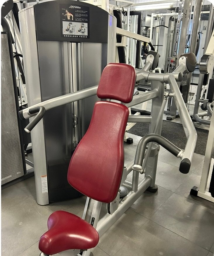 Life Fitness Signature Shoulder Press - Bordeaux of Zwart, Ophalen of Verzenden, Zo goed als nieuw, Armen, Overige typen
