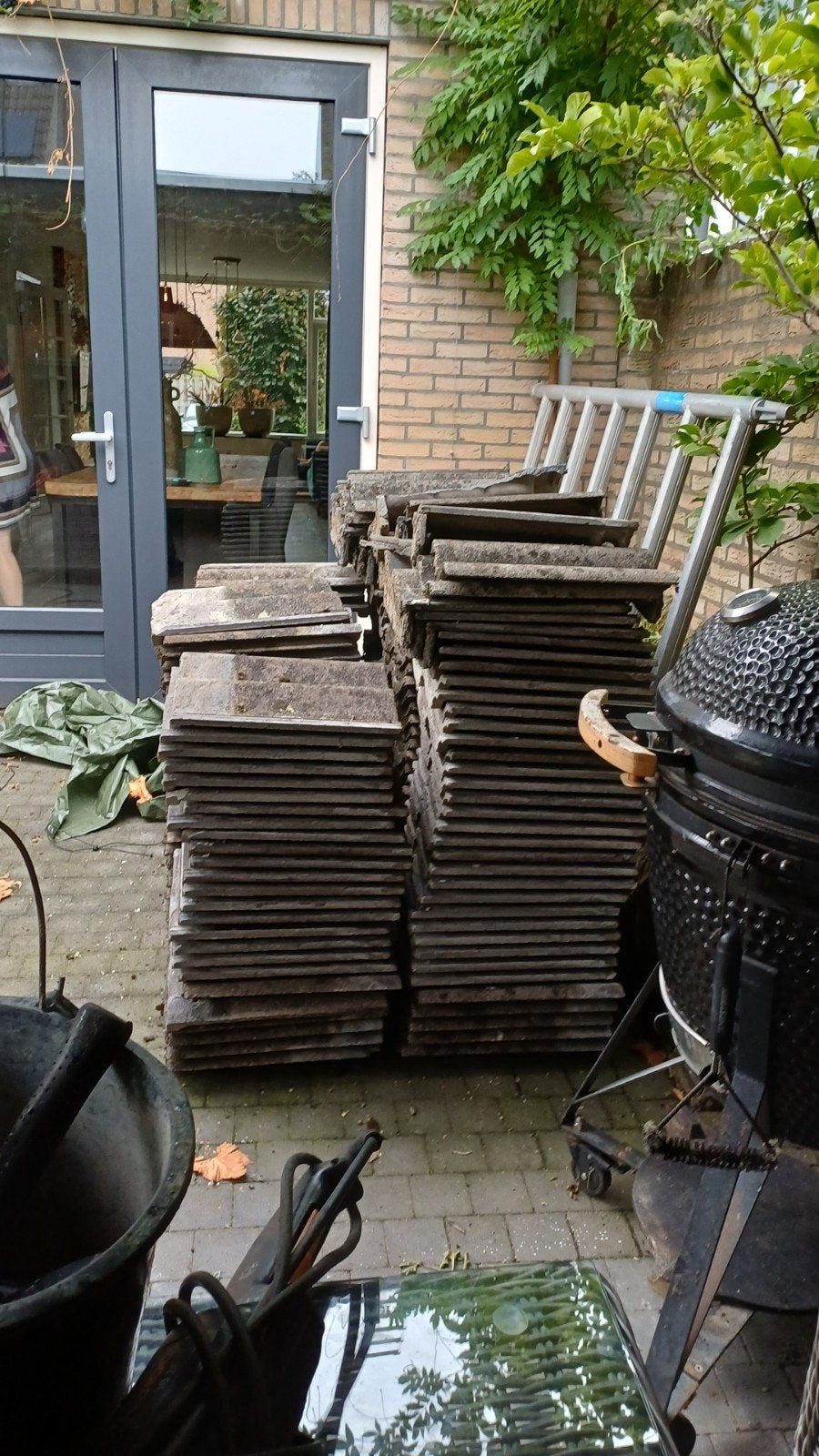 GRATIS Gebruikte Sneldek Dakpannen - 400 stuks, Doe-het-zelf en Verbouw, Dakpannen en Dakbedekking, Gebruikt, Steen of Klei, Ophalen of Verzenden