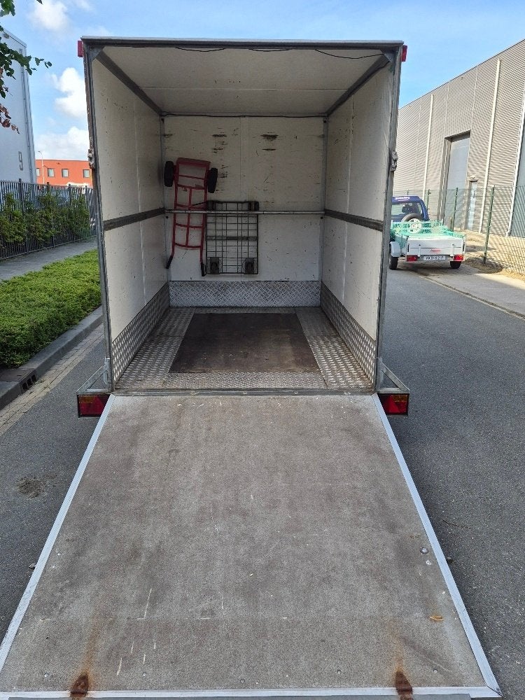 Foto 5 van HAPERT type Sapphire L2 grote hoge gesloten aanhanger