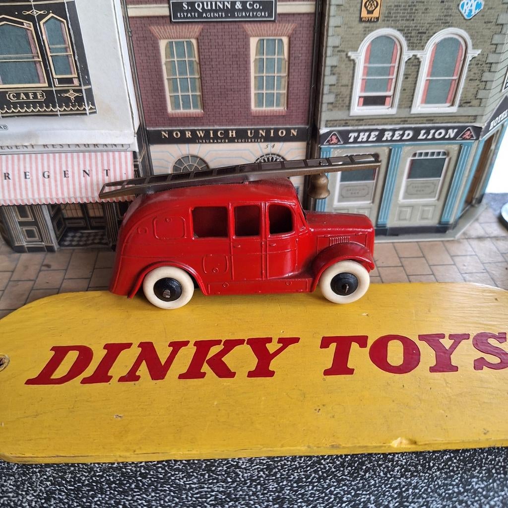 Dinky Toys Streamline Brandweerwagen No 25k Vintage, Verzenden, Gebruikt, Bus of Vrachtwagen, Dinky Toys