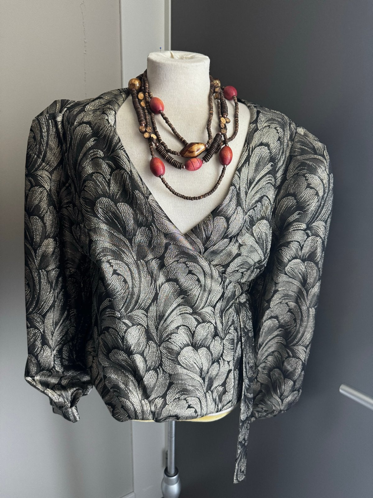 Nieuwe prachtige blouse maat L, Ophalen of Verzenden, Nieuw, Maat 42/44 (L), Meerkleurig