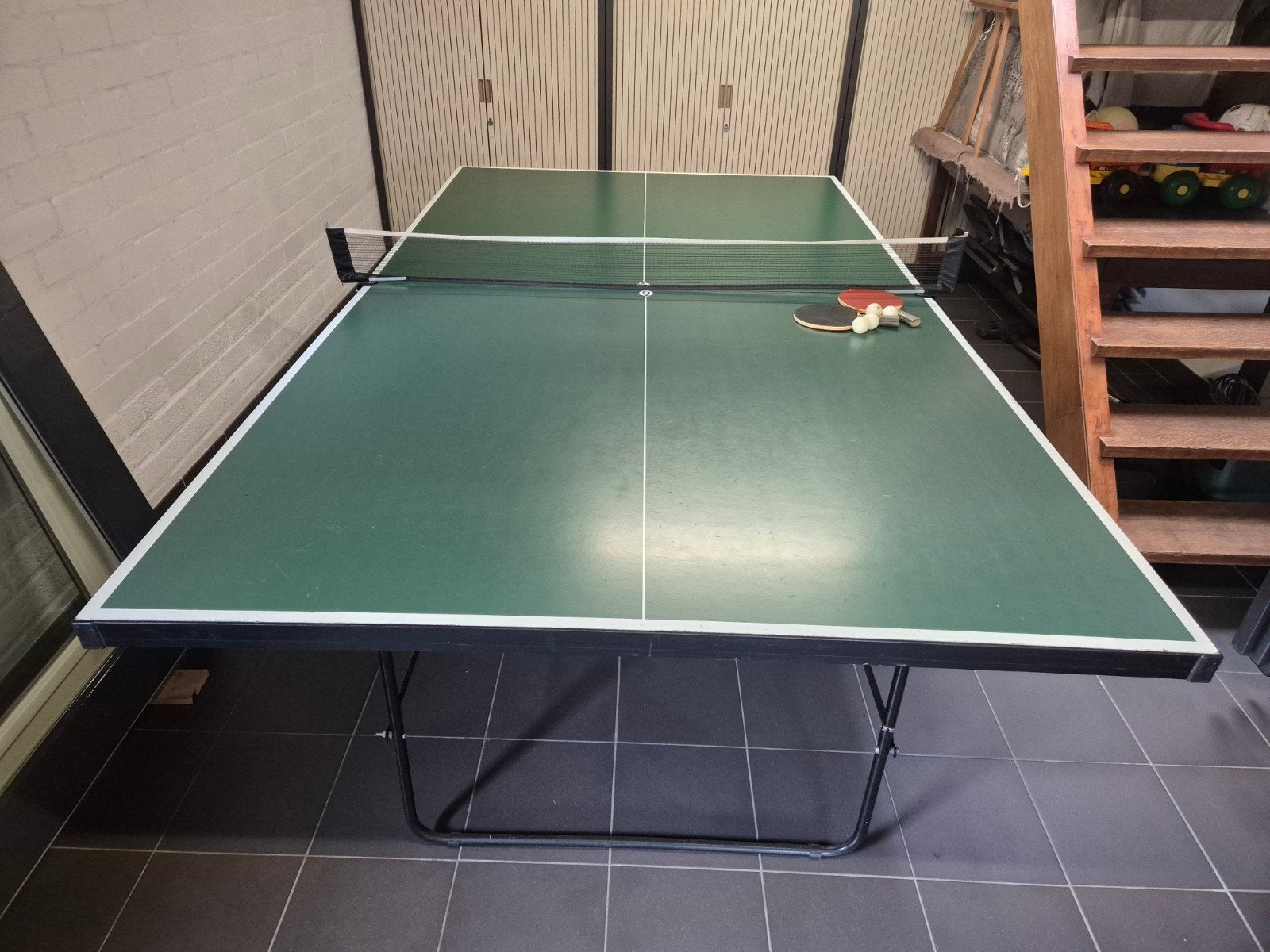 Tafeltennistafel inklapbaar op wieltjes., Ophalen of Verzenden, Zo goed als nieuw, Tafel Indoor, Inklapbaar