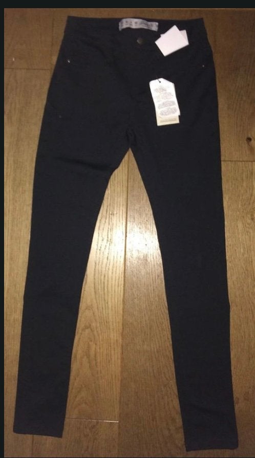 Nieuw: zwarte skinny broek S en doorzichtige bloes XS, Kleding | Dames, Zwart, Nieuw, Ophalen of Verzenden, Maat 36 (S)