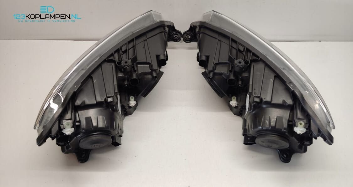 Skoda Fabia 3 6V Led koplamp links rechts, Auto-onderdelen, Verlichting, Ophalen, Gebruikt, -, -