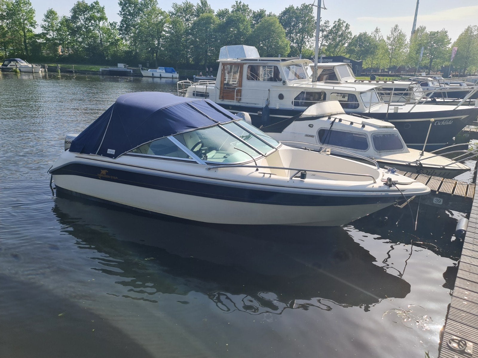 Yamarin Bowrider 5150 met 80 pk Mercury en trailer, Watersport en Boten, Sloep, Ophalen, Buitenboordmotor, Trailer
