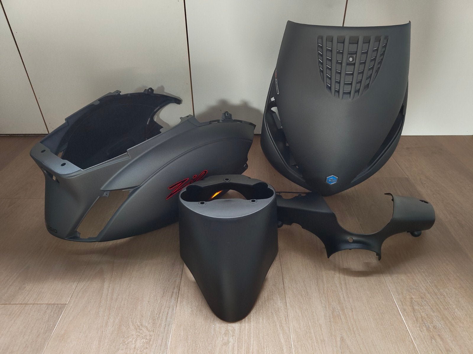 Origineel Piaggio Zip Kappenset 2022 - Nieuwstaat, Ophalen, Nieuw, Piaggio