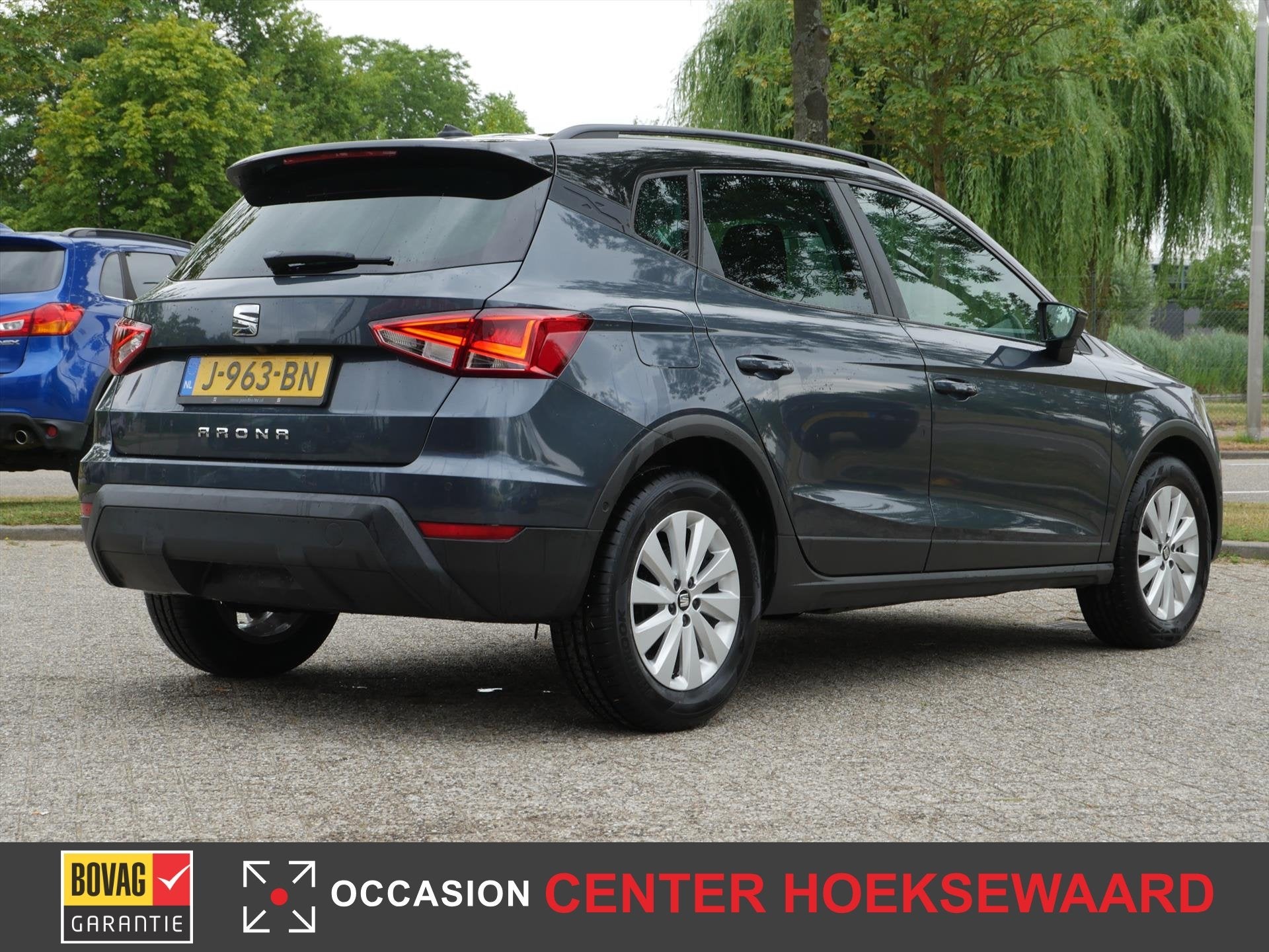 SEAT Arona 1.0 TSI 95pk Style Business Intense | Bi-tone | A, Auto's, Stof, Gebruikt, 95 pk, 49 €/maand