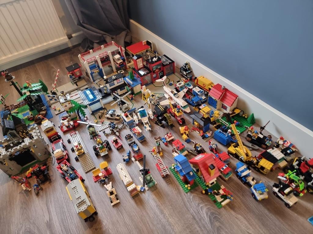 Goedkoop! Heel veel vintage Lego uit de jaren 80 !, Kinderen en Baby's, Speelgoed | Duplo en Lego, Lego, Lego, Gebruikt, Lego