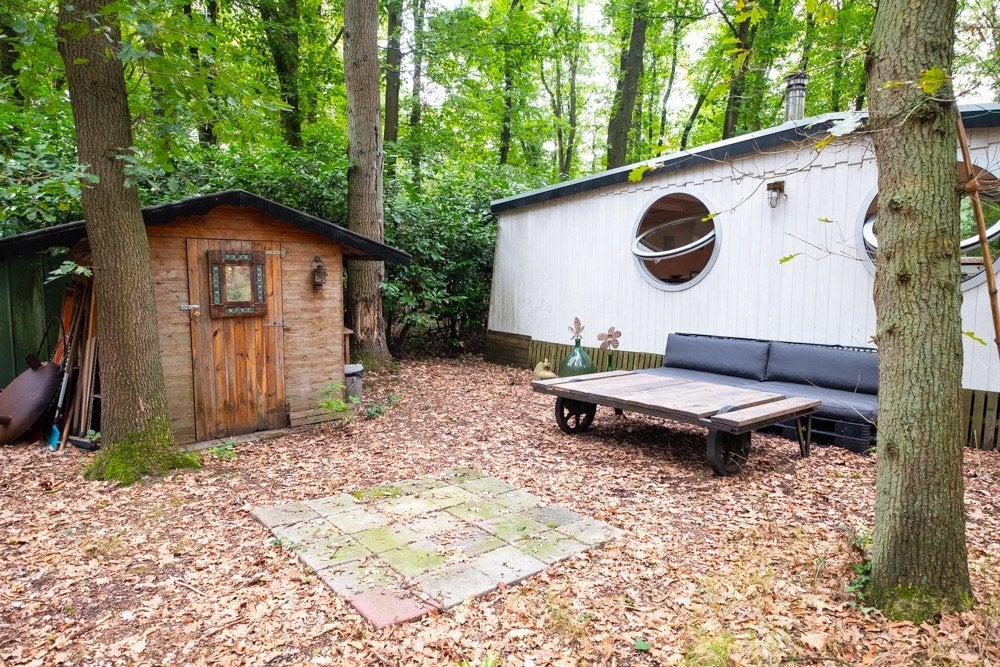 Sfeervol chalet / Stacaravan en inboedel, Tot en met 3