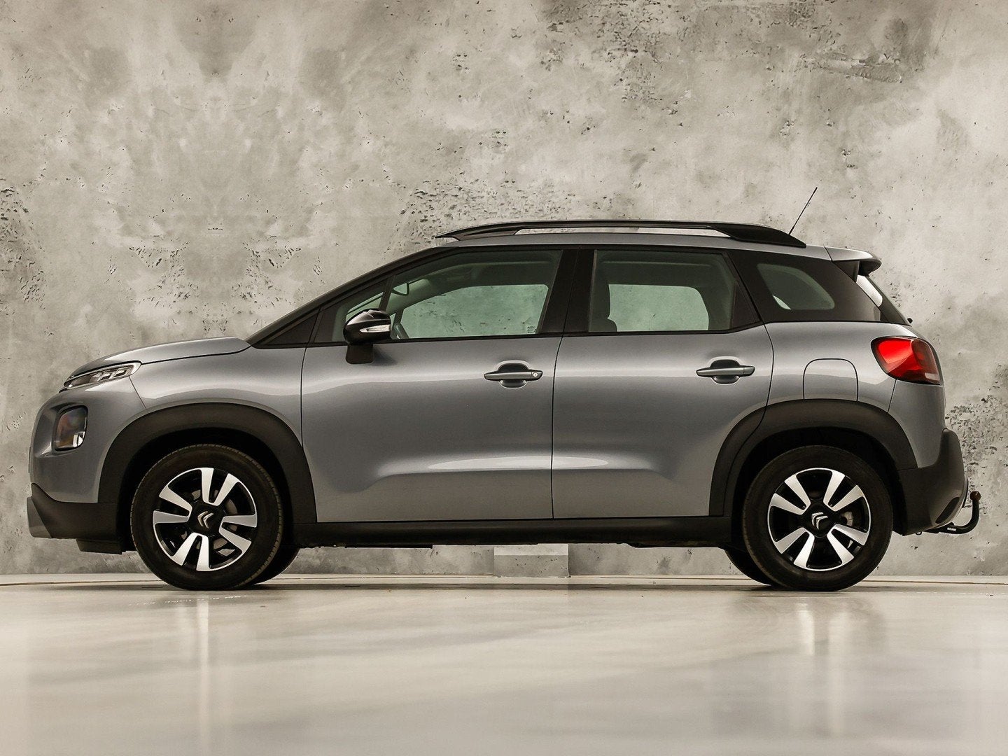 Citroën C3 Aircross 1.2 PureTech Sport (APPLE CARPLAY, GROO, Voorwielaandrijving, 12 maanden, Gebruikt, 1199 cc