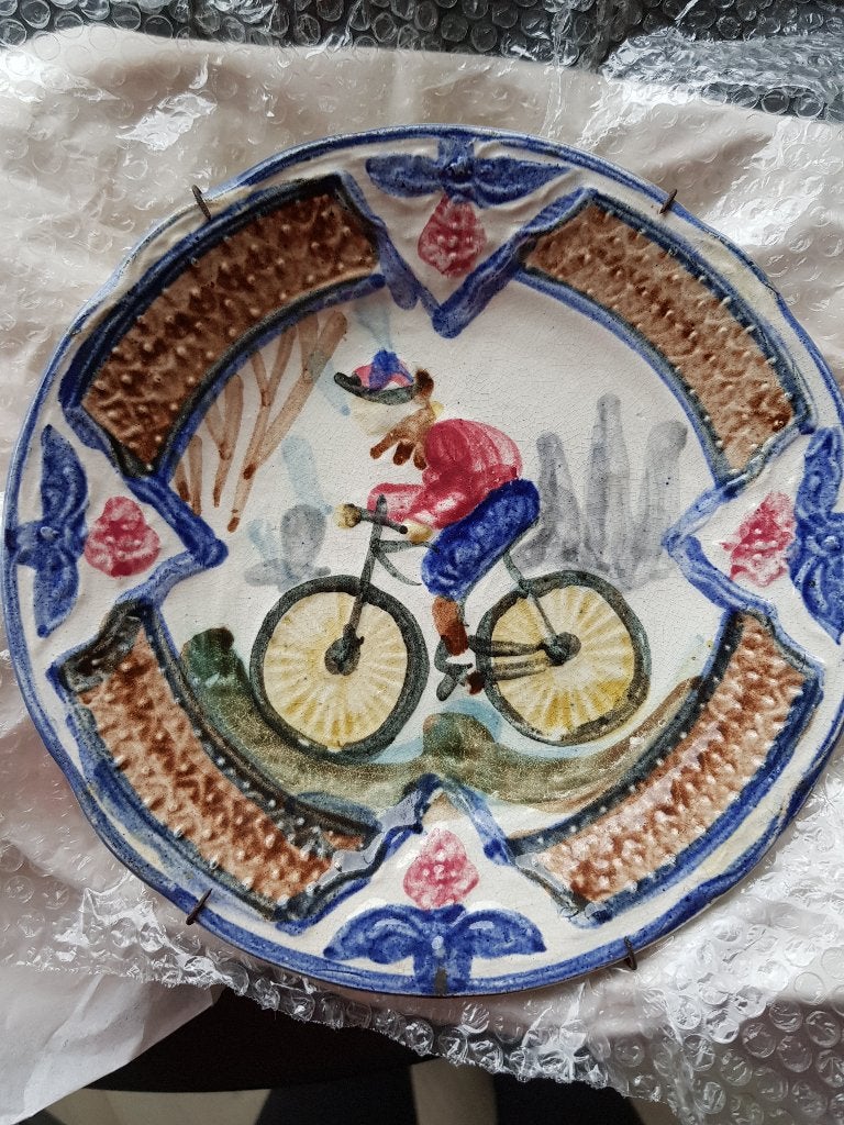Decoratief keramisch bord met fietser - Onbeschadigd, Ophalen of Verzenden