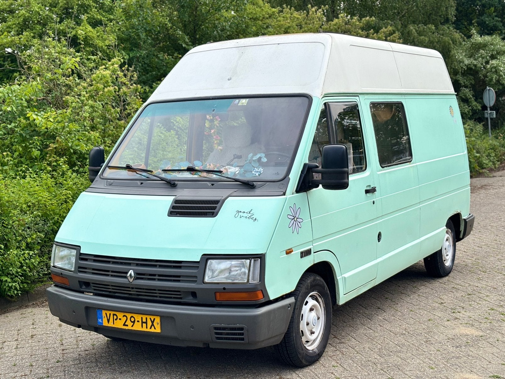 Renault Trafic T428 Camper Kampeerwagen Vakantie Camper, Caravans en Kamperen, Campers, Overige merken, Tot en met 2, Bedrijf