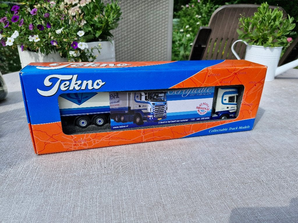 Tekno Vreugdenhil, Hobby en Vrije tijd, Modelauto's | 1:50, Ophalen of Verzenden, Nieuw, Bus of Vrachtwagen, Tekno
