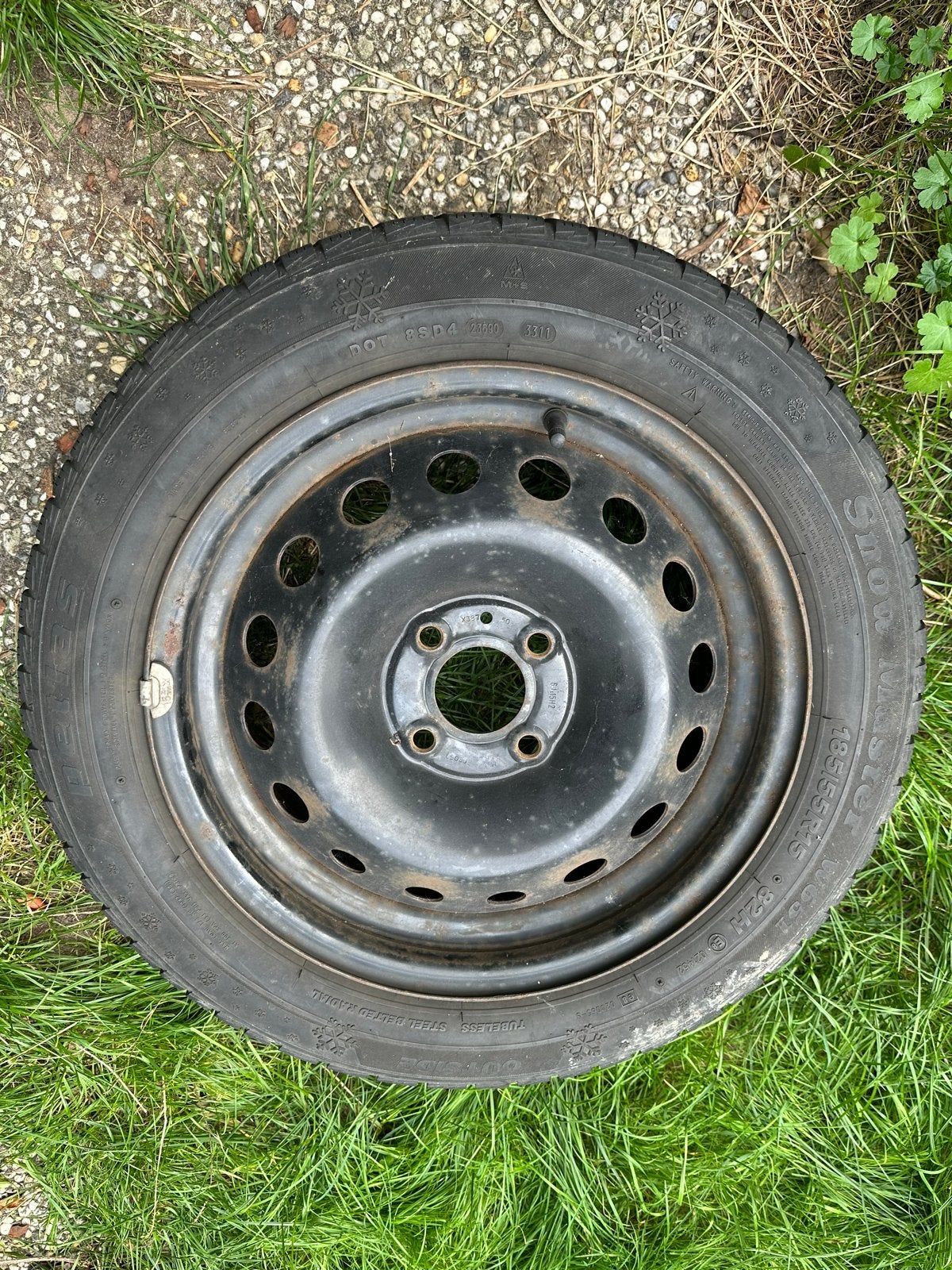 Winterbandenset Renault Clio 185/55 R15 met stalen velgen, Ophalen, Gebruikt, 15 inch, Banden en Velgen