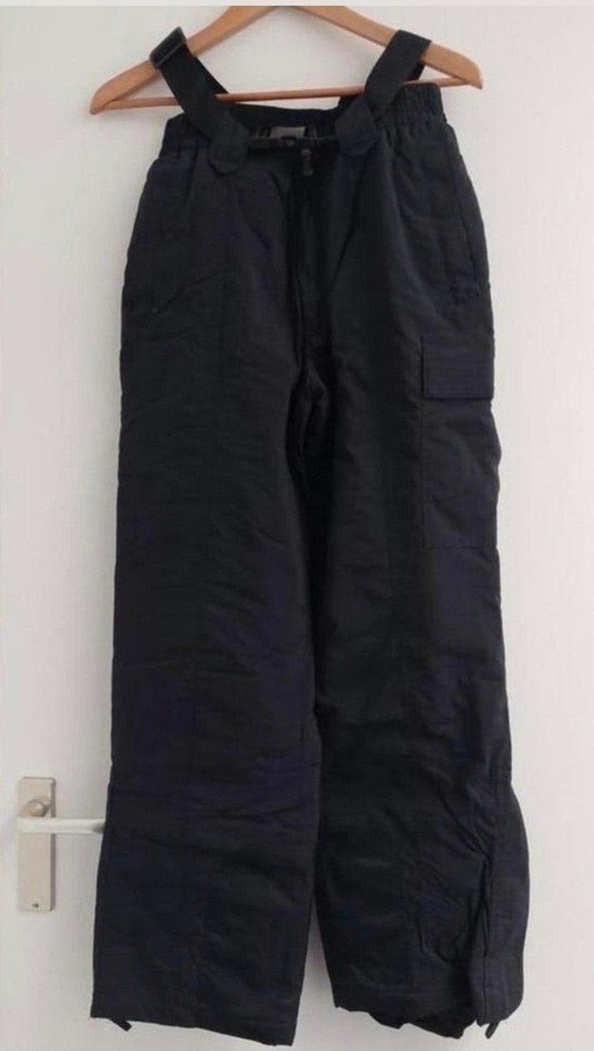 Skibroek zwart - Maat M. In zeer nette staat! 
Zo goed als n, Ophalen of Verzenden, Zo goed als nieuw, Overige maten, Broek