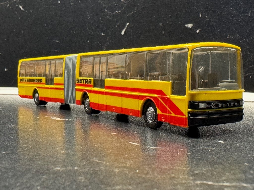 Bus-3490: Promotie model - Setra Kässbohrer gelede bus, Ophalen of Verzenden, Gebruikt, Bus of Vrachtwagen, Herpa