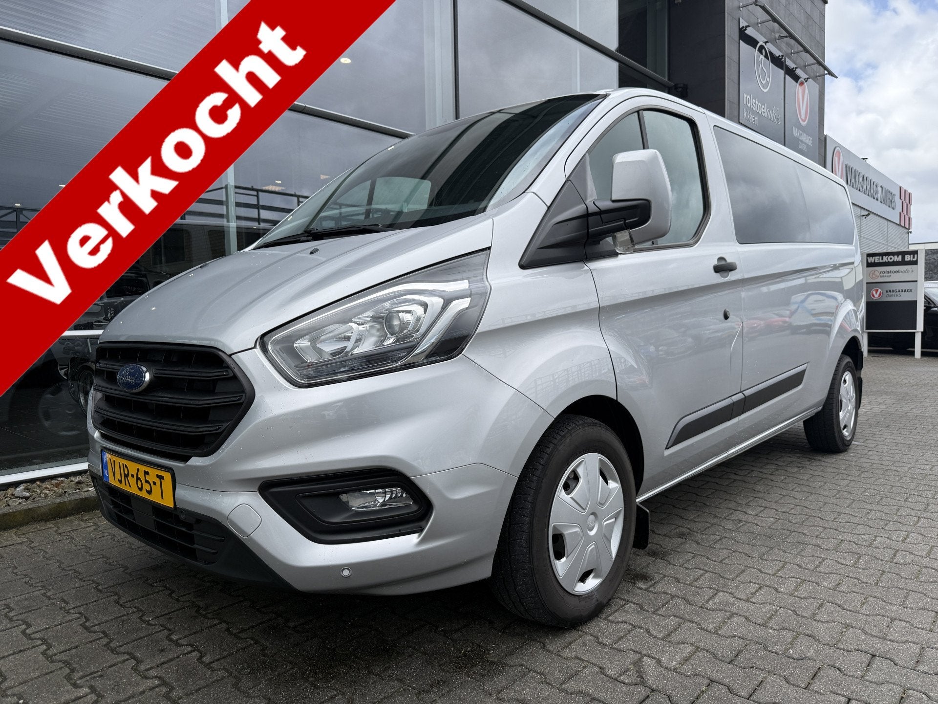 Ford Transit Custom 5+1 Rolstoelbus 320 2.0 TDCI L2H1 Trend, Auto's, Bestelauto's, Voorwielaandrijving, Gebruikt, 4 cilinders