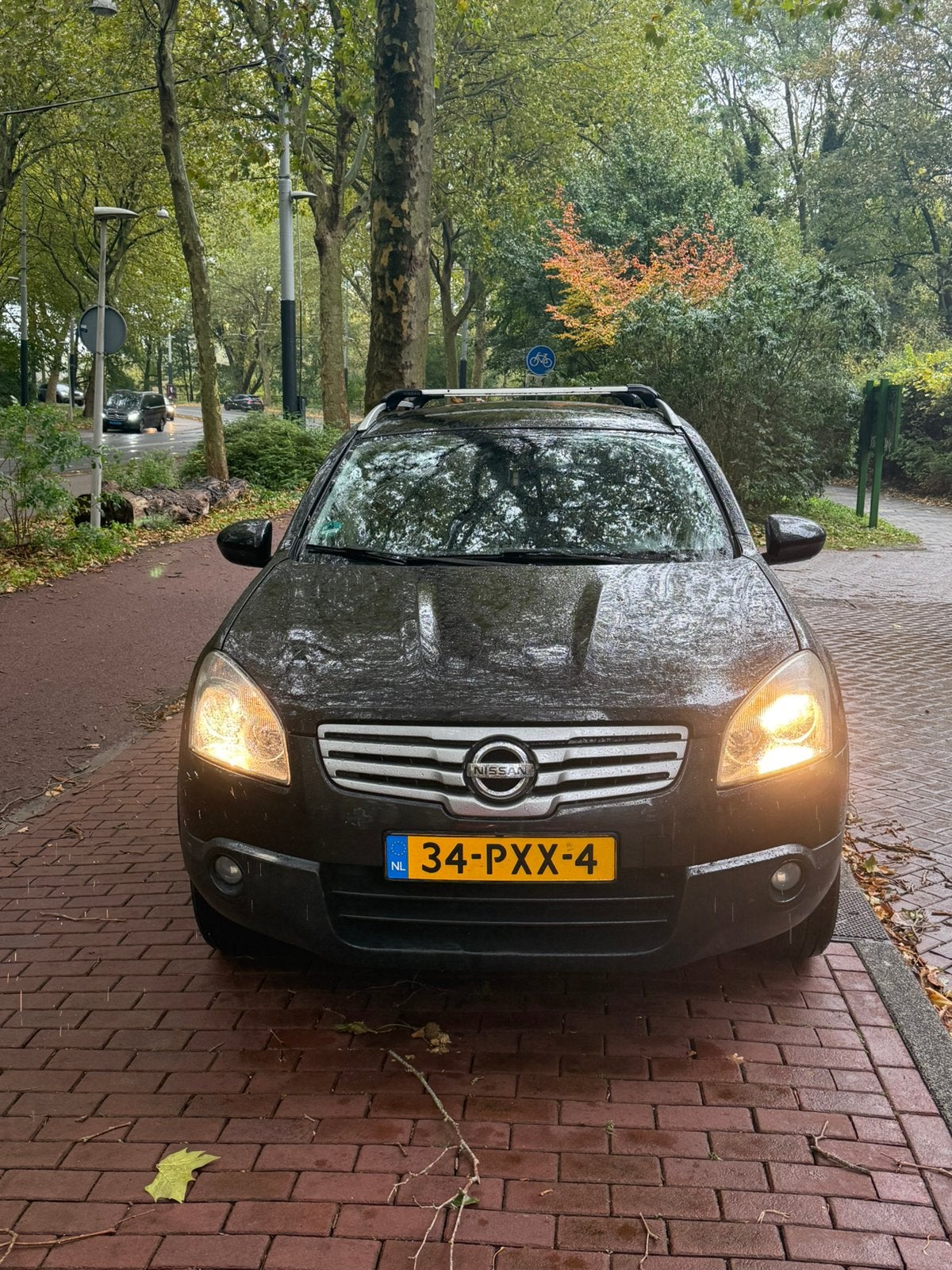 Nissan Qashqai+2 2.0 2WD 2009 Zwart, Voorwielaandrijving, Zwart, 4 cilinders, 7 stoelen