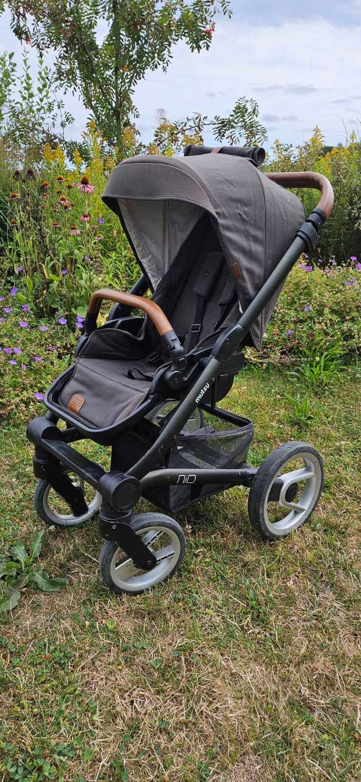 Mutsy Nio met Cybex Aton M en isofix, Gebruikt, Mutsy, Verstelbare duwstang, Ophalen
